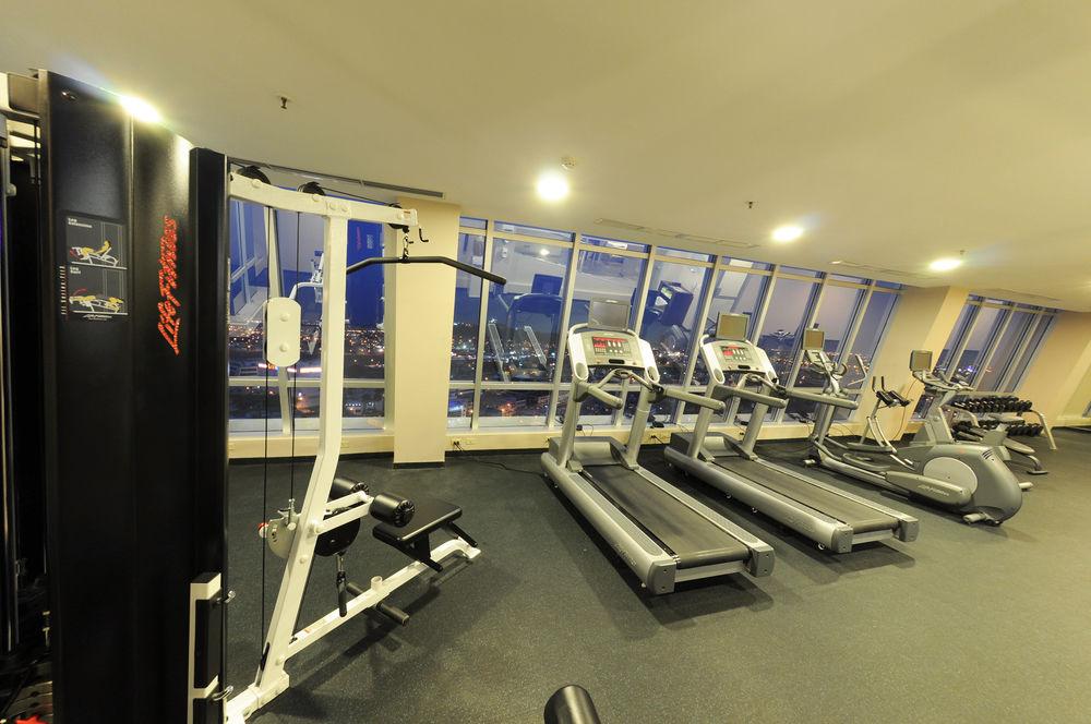 Courtyard By Marriott Guayaquil Hotel Екстериор снимка