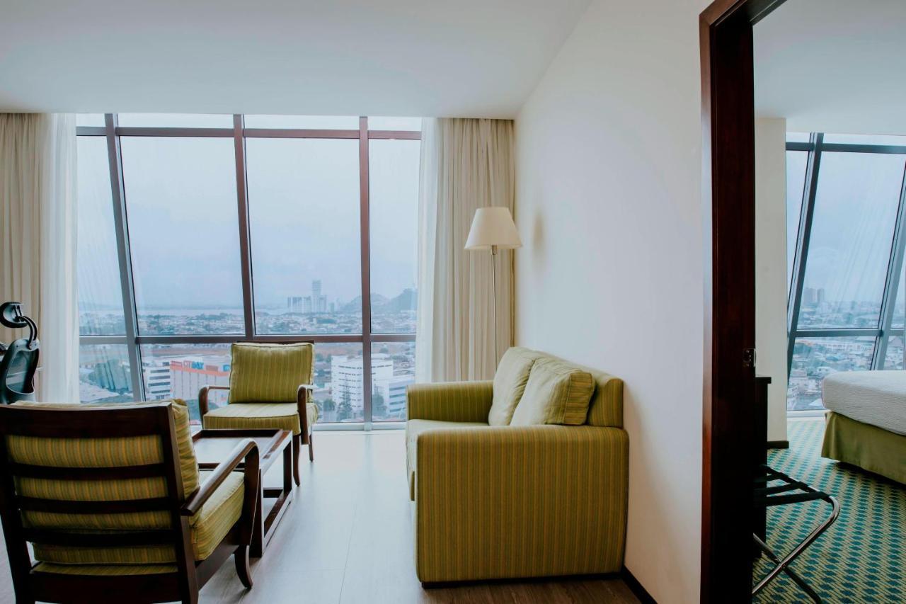 Courtyard By Marriott Guayaquil Hotel Екстериор снимка