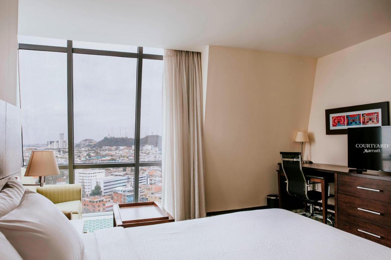 Courtyard By Marriott Guayaquil Hotel Екстериор снимка