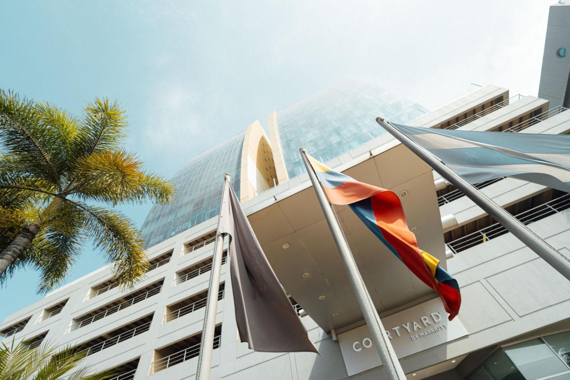 Courtyard By Marriott Guayaquil Hotel Екстериор снимка