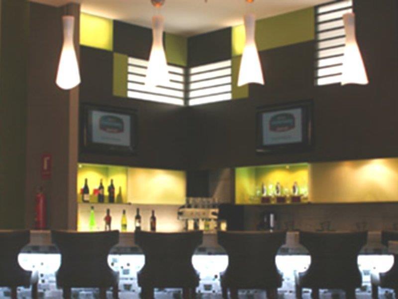 Courtyard By Marriott Guayaquil Hotel Екстериор снимка